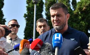 Poruke sa protesta podrške Mehmedagiću: "Ovdje nešto smrdi"